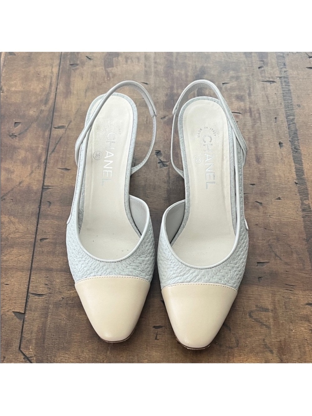 CHANEL Beige & Light Gray Slingback Cap-Toe Pumps